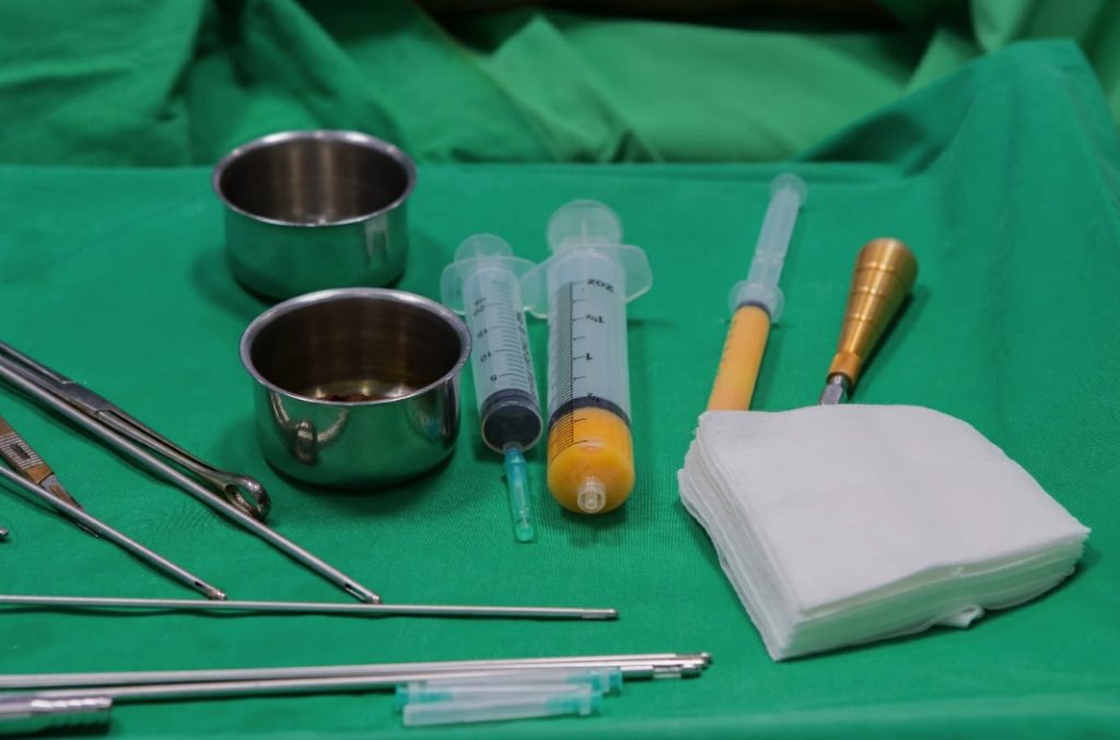 syringes and medical equipment